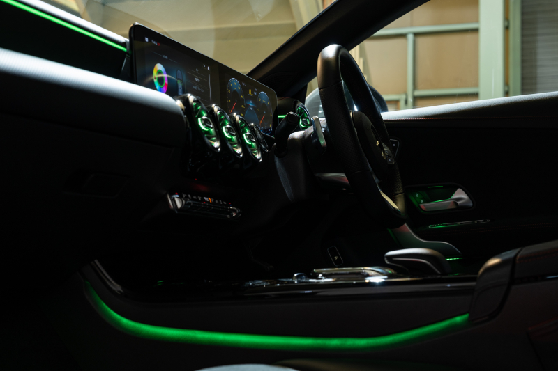 メルセデスベンツ CLAクラス CLA200d AMGﾗｲﾝ ｱﾄﾞﾊﾞﾝｽﾄﾞ&ﾅﾋﾞ& ﾚｰﾀﾞｰPKG　黒半革 ｼｰﾄﾋｰﾀｰ ﾊﾟﾉﾗﾏSR MBUXﾅﾋﾞ ﾌﾙｾｸﾞTV 360ｶﾒﾗ ﾍｯﾄﾞｱｯﾌﾟD ｱﾄﾞﾊﾞﾝｽﾄﾞｻｳﾝﾄﾞ ﾏﾙﾁﾋﾞｰﾑLED AMGｴｱﾛ&18ｲﾝﾁAW　2年保証