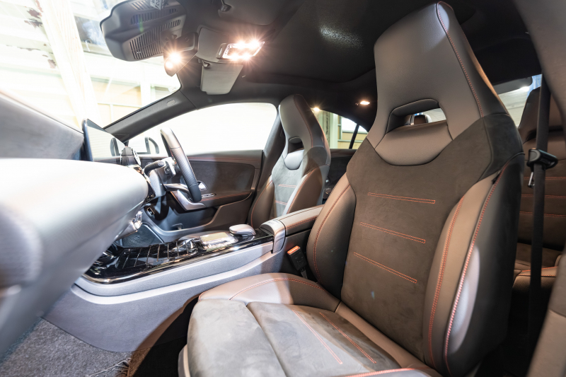 メルセデスベンツ CLAクラス CLA200d AMGﾗｲﾝ ｱﾄﾞﾊﾞﾝｽﾄﾞ&ﾅﾋﾞ& ﾚｰﾀﾞｰPKG　黒半革 ｼｰﾄﾋｰﾀｰ ﾊﾟﾉﾗﾏSR MBUXﾅﾋﾞ ﾌﾙｾｸﾞTV 360ｶﾒﾗ ﾍｯﾄﾞｱｯﾌﾟD ｱﾄﾞﾊﾞﾝｽﾄﾞｻｳﾝﾄﾞ ﾏﾙﾁﾋﾞｰﾑLED AMGｴｱﾛ&18ｲﾝﾁAW　2年保証