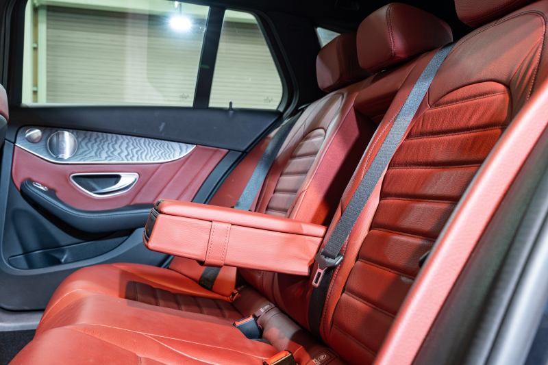 メルセデスベンツ Cクラス C200 ﾜｺﾞﾝ ﾚｻﾞｰEXC&ﾚｰﾀﾞｰｾｰﾌﾃｨPKG　後期 赤革 ｻﾝﾙｰﾌ ｼｰﾄﾋｰﾀｰ 純正ﾅﾋﾞ ﾌﾙｾｸﾞTV ﾌﾞﾙﾒｽﾀｰ CarPlay ﾍｯﾄﾞｱｯﾌﾟD Bｶﾒﾗ ﾏﾙﾁﾋﾞｰﾑLED  AMGｴｱﾛ&18ｲﾝﾁAW　2年保証