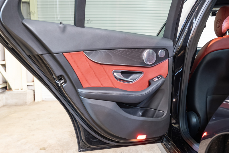 メルセデスベンツ Cクラス C200 ﾜｺﾞﾝ ﾚｻﾞｰEXC&ﾚｰﾀﾞｰｾｰﾌﾃｨPKG　後期 赤革 ｻﾝﾙｰﾌ ｼｰﾄﾋｰﾀｰ 純正ﾅﾋﾞ ﾌﾙｾｸﾞTV ﾌﾞﾙﾒｽﾀｰ CarPlay ﾍｯﾄﾞｱｯﾌﾟD Bｶﾒﾗ ﾏﾙﾁﾋﾞｰﾑLED  AMGｴｱﾛ&18ｲﾝﾁAW　2年保証