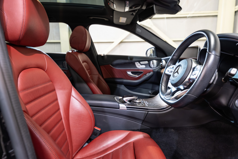 メルセデスベンツ Cクラス C200 ﾜｺﾞﾝ ﾚｻﾞｰEXC&ﾚｰﾀﾞｰｾｰﾌﾃｨPKG　後期 赤革 ｻﾝﾙｰﾌ ｼｰﾄﾋｰﾀｰ 純正ﾅﾋﾞ ﾌﾙｾｸﾞTV ﾌﾞﾙﾒｽﾀｰ CarPlay ﾍｯﾄﾞｱｯﾌﾟD Bｶﾒﾗ ﾏﾙﾁﾋﾞｰﾑLED  AMGｴｱﾛ&18ｲﾝﾁAW　2年保証