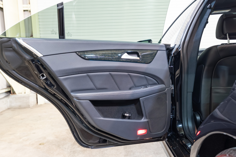 メルセデスベンツ CLS CLS400 AMGﾗｲﾝ ﾚｰﾀﾞｰｾｰﾌﾃｨPKG　後期ﾓﾃﾞﾙ 黒革 ｼｰﾄﾋｰﾀｰ SR 純正ﾅﾋﾞ ﾌﾙｾｸﾞTV 360ｶﾒﾗ ﾏﾙﾁﾋﾞｰﾑLED 自動Rｹﾞｰﾄ ｴｱｻｽ AMGｴｱﾛ&19AW　2年保証