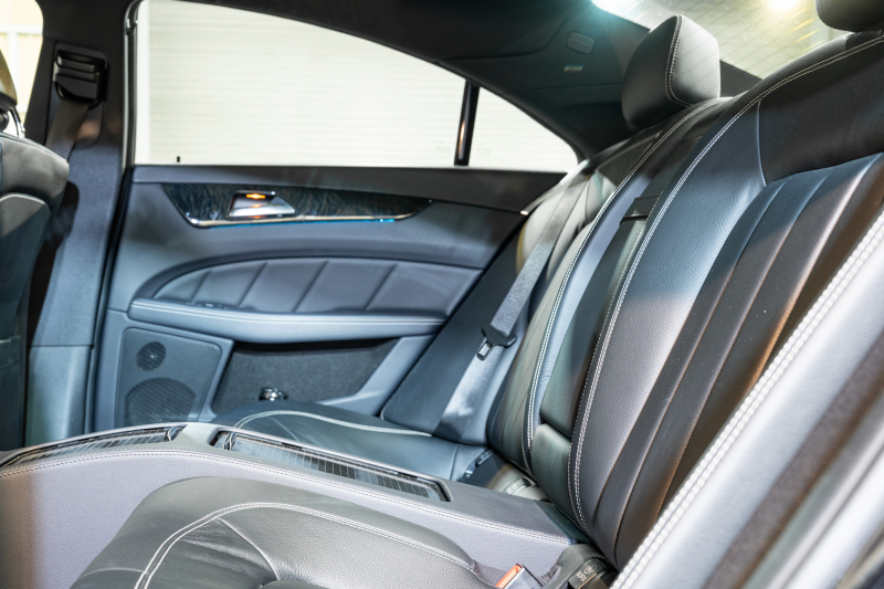 メルセデスベンツ CLS CLS400 AMGﾗｲﾝ ﾚｰﾀﾞｰｾｰﾌﾃｨPKG　後期ﾓﾃﾞﾙ 黒革 ｼｰﾄﾋｰﾀｰ SR 純正ﾅﾋﾞ ﾌﾙｾｸﾞTV 360ｶﾒﾗ ﾏﾙﾁﾋﾞｰﾑLED 自動Rｹﾞｰﾄ ｴｱｻｽ AMGｴｱﾛ&19AW　2年保証