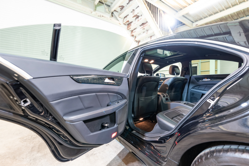 メルセデスベンツ CLS CLS400 AMGﾗｲﾝ ﾚｰﾀﾞｰｾｰﾌﾃｨPKG　後期ﾓﾃﾞﾙ 黒革 ｼｰﾄﾋｰﾀｰ SR 純正ﾅﾋﾞ ﾌﾙｾｸﾞTV 360ｶﾒﾗ ﾏﾙﾁﾋﾞｰﾑLED 自動Rｹﾞｰﾄ ｴｱｻｽ AMGｴｱﾛ&19AW　2年保証