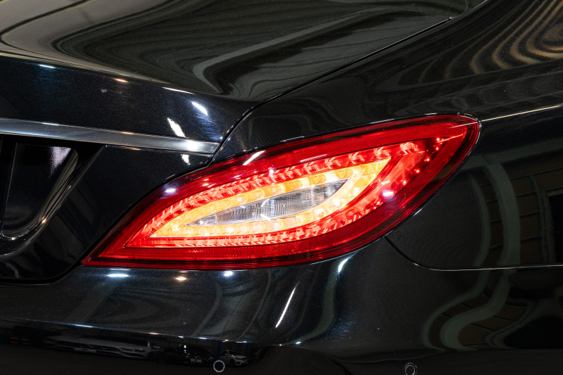 メルセデスベンツ CLS CLS400 AMGﾗｲﾝ ﾚｰﾀﾞｰｾｰﾌﾃｨPKG　後期ﾓﾃﾞﾙ 黒革 ｼｰﾄﾋｰﾀｰ SR 純正ﾅﾋﾞ ﾌﾙｾｸﾞTV 360ｶﾒﾗ ﾏﾙﾁﾋﾞｰﾑLED 自動Rｹﾞｰﾄ ｴｱｻｽ AMGｴｱﾛ&19AW　2年保証