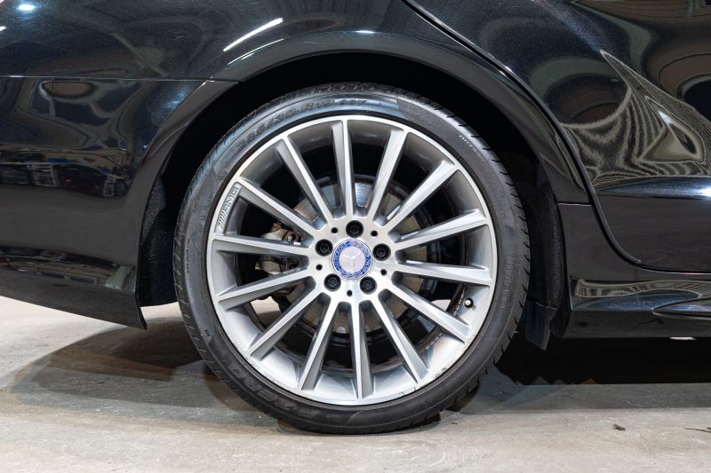 メルセデスベンツ CLS CLS400 AMGﾗｲﾝ ﾚｰﾀﾞｰｾｰﾌﾃｨPKG　後期ﾓﾃﾞﾙ 黒革 ｼｰﾄﾋｰﾀｰ SR 純正ﾅﾋﾞ ﾌﾙｾｸﾞTV 360ｶﾒﾗ ﾏﾙﾁﾋﾞｰﾑLED 自動Rｹﾞｰﾄ ｴｱｻｽ AMGｴｱﾛ&19AW　2年保証