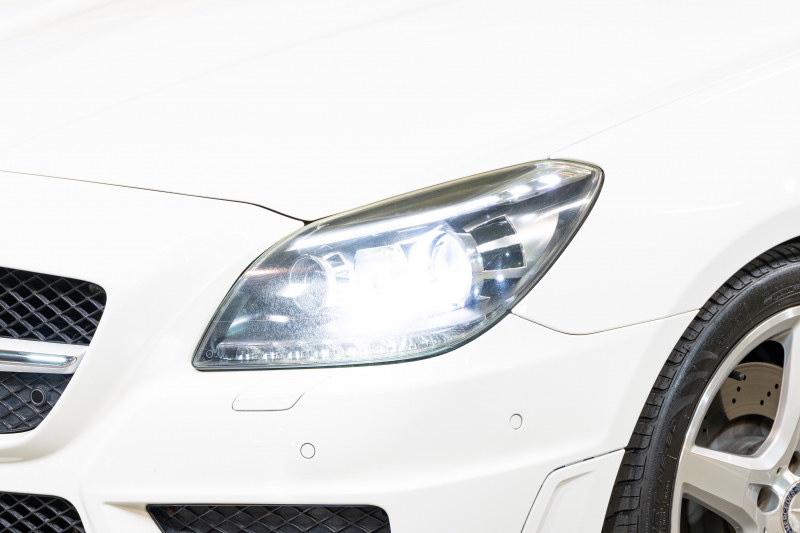 メルセデスベンツ SLKクラス SLK200 ｴｸｽｸﾙｰｼﾌﾞ ﾚｰﾀﾞｰSP　黒革 9速AT ｼｰﾄﾋｰﾀｰ ﾏｼﾞｯｸｽｶｲR ｴｱｽｶｰﾌ 純正ﾅﾋﾞ ﾌﾙｾｸﾞTV MBﾛｺﾞﾌﾞﾚｰｷ ｷｰﾚｽ ｷｾﾉﾝ AMGｴｱﾛ&18ｲﾝﾁAW 　2年保証