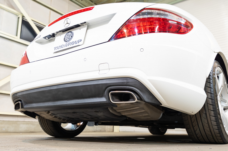 メルセデスベンツ SLKクラス SLK200 ｴｸｽｸﾙｰｼﾌﾞ ﾚｰﾀﾞｰSP　黒革 9速AT ｼｰﾄﾋｰﾀｰ ﾏｼﾞｯｸｽｶｲR ｴｱｽｶｰﾌ 純正ﾅﾋﾞ ﾌﾙｾｸﾞTV MBﾛｺﾞﾌﾞﾚｰｷ ｷｰﾚｽ ｷｾﾉﾝ AMGｴｱﾛ&18ｲﾝﾁAW 　2年保証