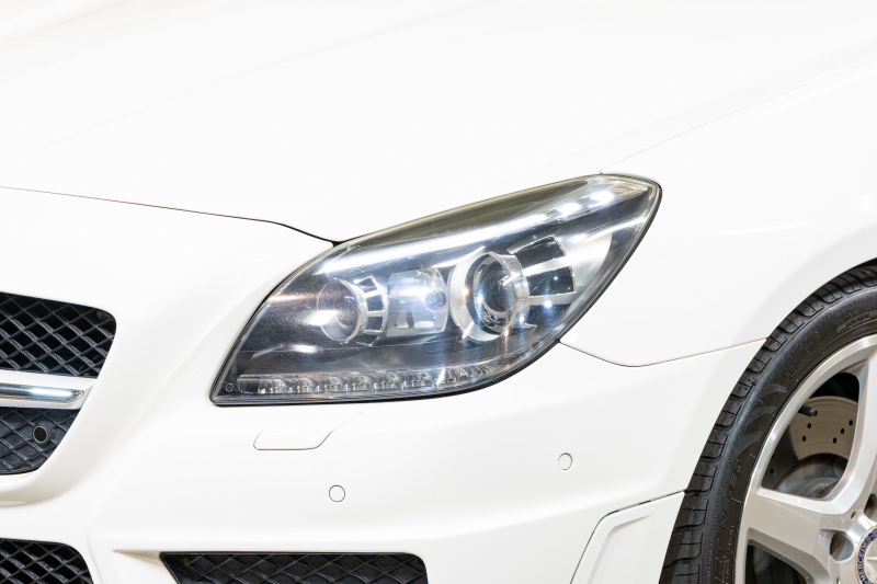 メルセデスベンツ SLKクラス SLK200 ｴｸｽｸﾙｰｼﾌﾞ ﾚｰﾀﾞｰSP　黒革 9速AT ｼｰﾄﾋｰﾀｰ ﾏｼﾞｯｸｽｶｲR ｴｱｽｶｰﾌ 純正ﾅﾋﾞ ﾌﾙｾｸﾞTV MBﾛｺﾞﾌﾞﾚｰｷ ｷｰﾚｽ ｷｾﾉﾝ AMGｴｱﾛ&18ｲﾝﾁAW 　2年保証