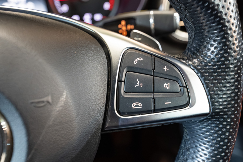 メルセデスベンツ Cクラス C200ﾜｺﾞﾝ ｽﾎﾟｰﾂ 本革仕様 ﾚｰﾀﾞｰｾｰﾌﾃｨPKG　赤革 ｼｰﾄﾋｰﾀｰ HDDﾅﾋﾞ 純正ﾅﾋﾞ ﾌﾙｾｸﾞTV BT Bｶﾒﾗ LEDﾍｯﾄﾞ 自動Rｹﾞｰﾄ/ﾊﾝｽﾞﾌﾘｰA AMGｴｱﾛ&18ｲﾝﾁAW　2年保証