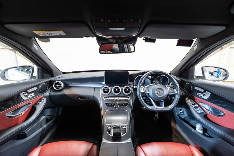 メルセデスベンツ Cクラス C200ﾜｺﾞﾝ ｽﾎﾟｰﾂ 本革仕様 ﾚｰﾀﾞｰｾｰﾌﾃｨPKG　赤革 ｼｰﾄﾋｰﾀｰ HDDﾅﾋﾞ 純正ﾅﾋﾞ ﾌﾙｾｸﾞTV BT Bｶﾒﾗ LEDﾍｯﾄﾞ 自動Rｹﾞｰﾄ/ﾊﾝｽﾞﾌﾘｰA AMGｴｱﾛ&18ｲﾝﾁAW　2年保証