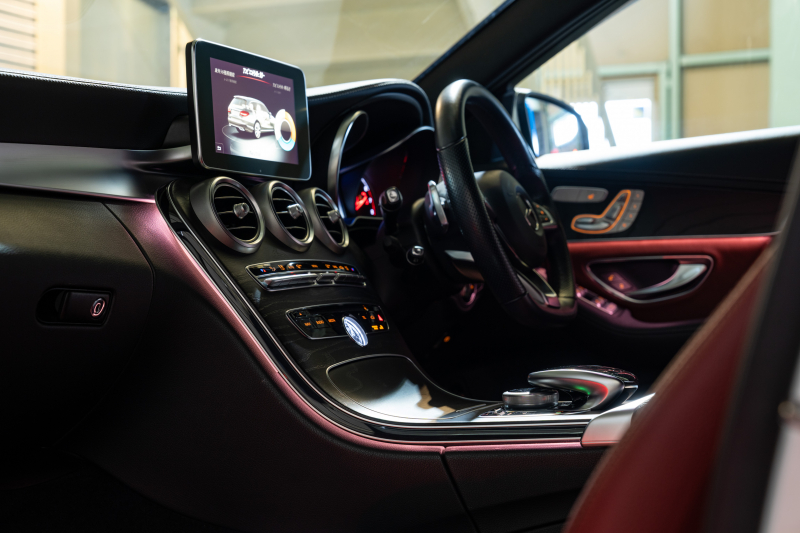 メルセデスベンツ Cクラス C200ﾜｺﾞﾝ ｽﾎﾟｰﾂ 本革仕様 ﾚｰﾀﾞｰｾｰﾌﾃｨPKG　赤革 ｼｰﾄﾋｰﾀｰ HDDﾅﾋﾞ 純正ﾅﾋﾞ ﾌﾙｾｸﾞTV BT Bｶﾒﾗ LEDﾍｯﾄﾞ 自動Rｹﾞｰﾄ/ﾊﾝｽﾞﾌﾘｰA AMGｴｱﾛ&18ｲﾝﾁAW　2年保証