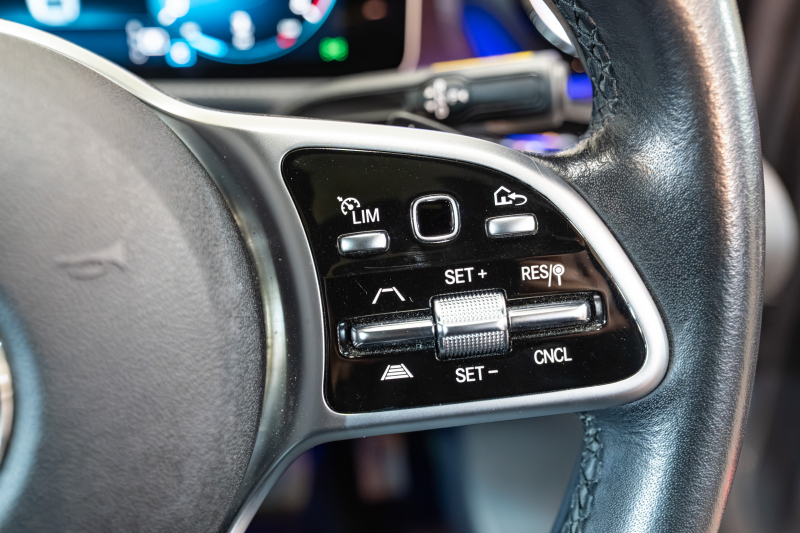 メルセデスベンツ Aクラス A250ｾﾀﾞﾝ 4MATIC ﾚｻﾞｰEXC&ｱﾄﾞﾊﾞﾝｽﾄﾞ&ﾅﾋﾞｹﾞｰｼｮﾝ&ﾚｰﾀﾞｰSP　黒革 ﾊﾟﾉﾗﾏSR MBUXﾅﾋﾞ ﾌﾙｾｸﾞ 360ｶﾒﾗ ﾜｲﾔﾚｽﾁｬｰｼﾞ ﾍｯﾄﾞｱｯﾌﾟD ADVｽﾋﾟｰｶｰ LEDﾍｯﾄﾞﾗｲﾄ　2年保証