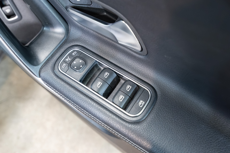 メルセデスベンツ Aクラス A250ｾﾀﾞﾝ 4MATIC ﾚｻﾞｰEXC&ｱﾄﾞﾊﾞﾝｽﾄﾞ&ﾅﾋﾞｹﾞｰｼｮﾝ&ﾚｰﾀﾞｰSP　黒革 ﾊﾟﾉﾗﾏSR MBUXﾅﾋﾞ ﾌﾙｾｸﾞ 360ｶﾒﾗ ﾜｲﾔﾚｽﾁｬｰｼﾞ ﾍｯﾄﾞｱｯﾌﾟD ADVｽﾋﾟｰｶｰ LEDﾍｯﾄﾞﾗｲﾄ　2年保証