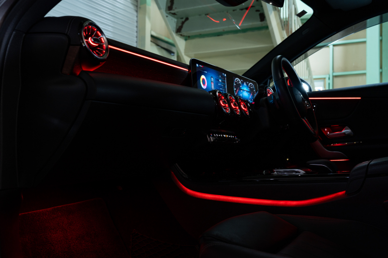 メルセデスベンツ Aクラス A250ｾﾀﾞﾝ 4MATIC ﾚｻﾞｰEXC&ｱﾄﾞﾊﾞﾝｽﾄﾞ&ﾅﾋﾞｹﾞｰｼｮﾝ&ﾚｰﾀﾞｰSP　黒革 ﾊﾟﾉﾗﾏSR MBUXﾅﾋﾞ ﾌﾙｾｸﾞ 360ｶﾒﾗ ﾜｲﾔﾚｽﾁｬｰｼﾞ ﾍｯﾄﾞｱｯﾌﾟD ADVｽﾋﾟｰｶｰ LEDﾍｯﾄﾞﾗｲﾄ　2年保証