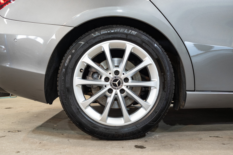 メルセデスベンツ Aクラス A250ｾﾀﾞﾝ 4MATIC ﾚｻﾞｰEXC&ｱﾄﾞﾊﾞﾝｽﾄﾞ&ﾅﾋﾞｹﾞｰｼｮﾝ&ﾚｰﾀﾞｰSP　黒革 ﾊﾟﾉﾗﾏSR MBUXﾅﾋﾞ ﾌﾙｾｸﾞ 360ｶﾒﾗ ﾜｲﾔﾚｽﾁｬｰｼﾞ ﾍｯﾄﾞｱｯﾌﾟD ADVｽﾋﾟｰｶｰ LEDﾍｯﾄﾞﾗｲﾄ　2年保証