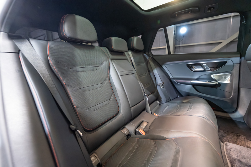 AMG Cクラス C43 4MATIC ｽﾃｰｼｮﾝﾜｺﾞﾝ ﾚｰﾀﾞｰSP BSG搭載　黒革 ﾊﾟﾉﾗﾏSR  MBUXﾅﾋﾞ ﾌﾞﾙﾒｽﾀｰ HUD 360ｶﾒﾗ 自動Rｹﾞｰﾄ AMGｻｽﾍﾟﾝｼｮﾝ AMGﾘｱﾙﾊﾟﾌｫｰﾏﾝｽｻｳﾝﾄﾞ AMGﾅｲﾄPKG AMGｴｱﾛ&19ｲﾝﾁAW　2年保証付