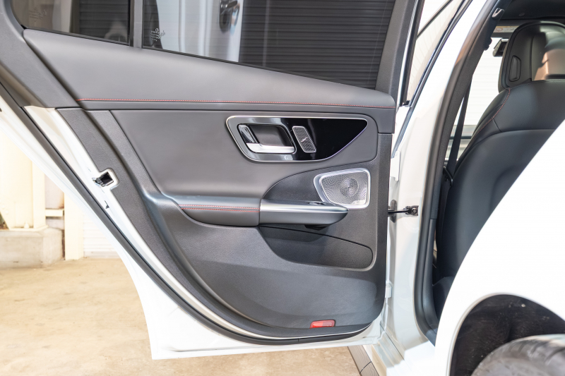 AMG Cクラス C43 4MATIC ｽﾃｰｼｮﾝﾜｺﾞﾝ ﾚｰﾀﾞｰSP BSG搭載　黒革 ﾊﾟﾉﾗﾏSR  MBUXﾅﾋﾞ ﾌﾞﾙﾒｽﾀｰ HUD 360ｶﾒﾗ 自動Rｹﾞｰﾄ AMGｻｽﾍﾟﾝｼｮﾝ AMGﾘｱﾙﾊﾟﾌｫｰﾏﾝｽｻｳﾝﾄﾞ AMGﾅｲﾄPKG AMGｴｱﾛ&19ｲﾝﾁAW　2年保証付