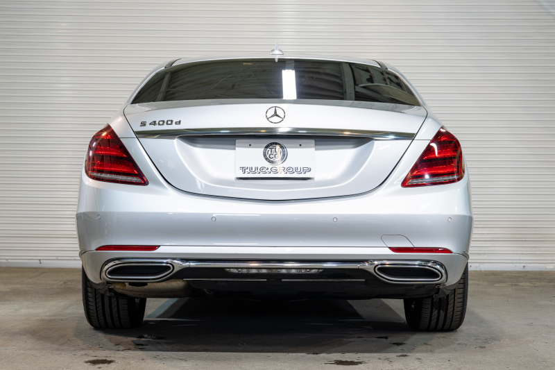 メルセデスベンツ Sクラス S400dﾛﾝｸﾞ ﾚｻﾞｰｴｸｽｸﾙｰｼﾌﾞ&ｼｮｰﾌｧｰPKG　後期 黒革 ﾊﾟﾉﾗﾏSR ﾅﾋﾞTV ｼｮｰﾌｧｰﾎﾟｼﾞｼｮﾝ ﾘｱｴﾝﾀｰ ｲｰｼﾞｰｸﾛｰｼﾞｬｰ 自動ﾄﾗﾝｸ ﾌｯﾄｵｰﾌﾟﾅｰ ｴｱﾊﾞﾗﾝｽP ﾏﾙﾁﾋﾞｰﾑLED　2年保証