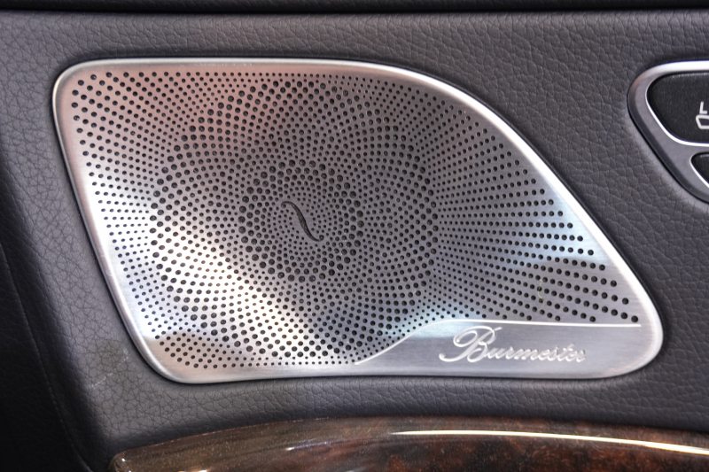 メルセデスベンツ Sクラス S400dﾛﾝｸﾞ ﾚｻﾞｰｴｸｽｸﾙｰｼﾌﾞ&ｼｮｰﾌｧｰPKG　後期 黒革 ﾊﾟﾉﾗﾏSR ﾅﾋﾞTV ｼｮｰﾌｧｰﾎﾟｼﾞｼｮﾝ ﾘｱｴﾝﾀｰ ｲｰｼﾞｰｸﾛｰｼﾞｬｰ 自動ﾄﾗﾝｸ ﾌｯﾄｵｰﾌﾟﾅｰ ｴｱﾊﾞﾗﾝｽP ﾏﾙﾁﾋﾞｰﾑLED　2年保証