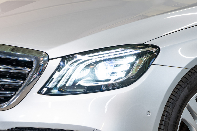 メルセデスベンツ Sクラス S400dﾛﾝｸﾞ ﾚｻﾞｰｴｸｽｸﾙｰｼﾌﾞ&ｼｮｰﾌｧｰPKG　後期 黒革 ﾊﾟﾉﾗﾏSR ﾅﾋﾞTV ｼｮｰﾌｧｰﾎﾟｼﾞｼｮﾝ ﾘｱｴﾝﾀｰ ｲｰｼﾞｰｸﾛｰｼﾞｬｰ 自動ﾄﾗﾝｸ ﾌｯﾄｵｰﾌﾟﾅｰ ｴｱﾊﾞﾗﾝｽP ﾏﾙﾁﾋﾞｰﾑLED　2年保証