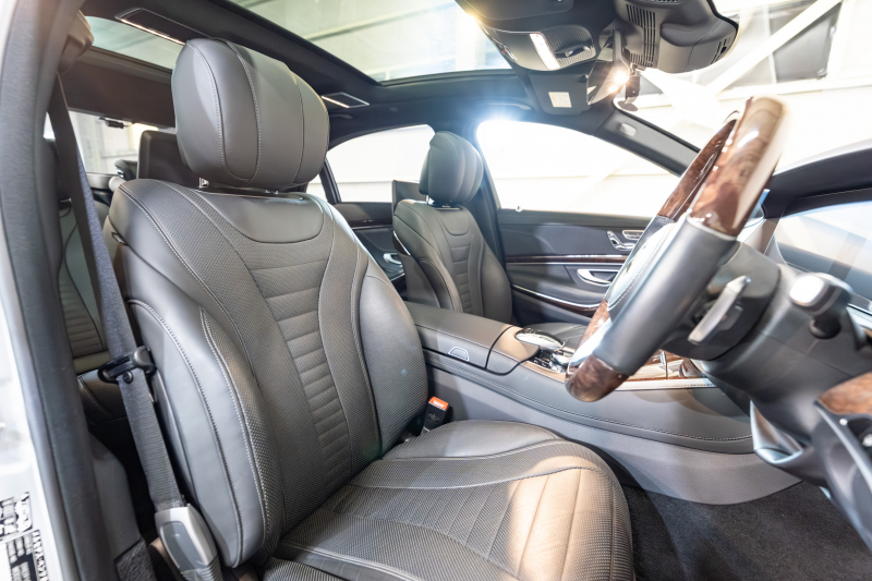 メルセデスベンツ Sクラス S400dﾛﾝｸﾞ ﾚｻﾞｰｴｸｽｸﾙｰｼﾌﾞ&ｼｮｰﾌｧｰPKG　後期 黒革 ﾊﾟﾉﾗﾏSR ﾅﾋﾞTV ｼｮｰﾌｧｰﾎﾟｼﾞｼｮﾝ ﾘｱｴﾝﾀｰ ｲｰｼﾞｰｸﾛｰｼﾞｬｰ 自動ﾄﾗﾝｸ ﾌｯﾄｵｰﾌﾟﾅｰ ｴｱﾊﾞﾗﾝｽP ﾏﾙﾁﾋﾞｰﾑLED　2年保証