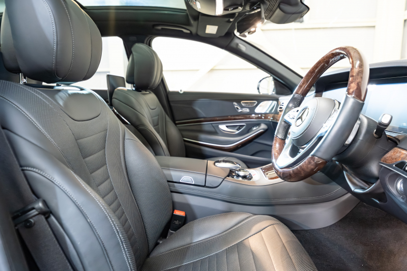 メルセデスベンツ Sクラス S400dﾛﾝｸﾞ ﾚｻﾞｰｴｸｽｸﾙｰｼﾌﾞ&ｼｮｰﾌｧｰPKG　後期 黒革 ﾊﾟﾉﾗﾏSR ﾅﾋﾞTV ｼｮｰﾌｧｰﾎﾟｼﾞｼｮﾝ ﾘｱｴﾝﾀｰ ｲｰｼﾞｰｸﾛｰｼﾞｬｰ 自動ﾄﾗﾝｸ ﾌｯﾄｵｰﾌﾟﾅｰ ｴｱﾊﾞﾗﾝｽP ﾏﾙﾁﾋﾞｰﾑLED　2年保証