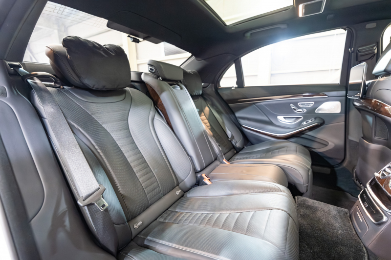 メルセデスベンツ Sクラス S400dﾛﾝｸﾞ ﾚｻﾞｰｴｸｽｸﾙｰｼﾌﾞ&ｼｮｰﾌｧｰPKG　後期 黒革 ﾊﾟﾉﾗﾏSR ﾅﾋﾞTV ｼｮｰﾌｧｰﾎﾟｼﾞｼｮﾝ ﾘｱｴﾝﾀｰ ｲｰｼﾞｰｸﾛｰｼﾞｬｰ 自動ﾄﾗﾝｸ ﾌｯﾄｵｰﾌﾟﾅｰ ｴｱﾊﾞﾗﾝｽP ﾏﾙﾁﾋﾞｰﾑLED　2年保証