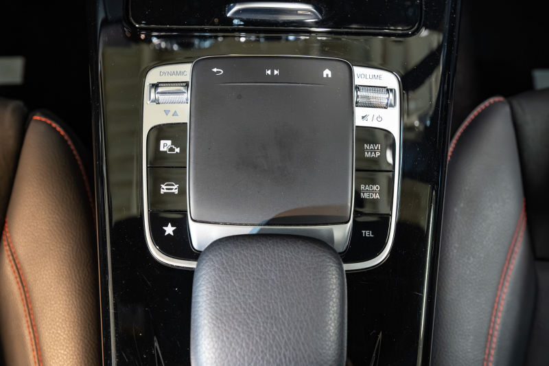 メルセデスベンツ CLAクラス CLA200d ｼｭｰﾃｨﾝｸﾞﾌﾞﾚｰｸ AMGﾗｲﾝ ﾚｰﾀﾞｰPKG　1ｵﾅ ﾊｰﾌ革 ｼｰﾄﾋｰﾀｰ ﾊﾟﾉﾗﾏSR MBUXﾅﾋﾞ ﾌﾙｾｸﾞTV 360ｶﾒﾗ ﾍｯﾄﾞｱｯﾌﾟD ﾏﾙﾁﾋﾞｰﾑLED AMGｴｱﾛ&18ｲﾝﾁAW　2年保証付