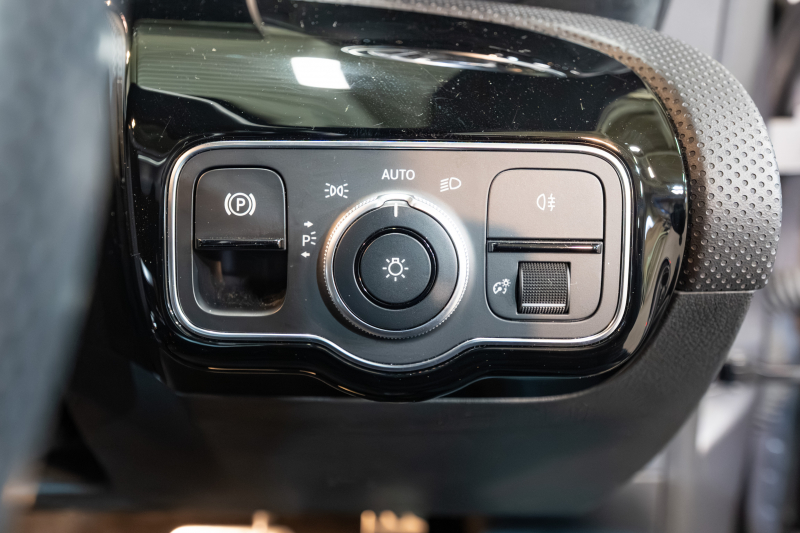 メルセデスベンツ CLAクラス CLA200d ｼｭｰﾃｨﾝｸﾞﾌﾞﾚｰｸ AMGﾗｲﾝ ﾚｰﾀﾞｰPKG　1ｵﾅ ﾊｰﾌ革 ｼｰﾄﾋｰﾀｰ ﾊﾟﾉﾗﾏSR MBUXﾅﾋﾞ ﾌﾙｾｸﾞTV 360ｶﾒﾗ ﾍｯﾄﾞｱｯﾌﾟD ﾏﾙﾁﾋﾞｰﾑLED AMGｴｱﾛ&18ｲﾝﾁAW　2年保証付