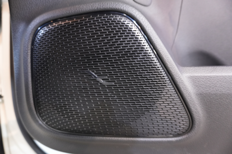 メルセデスベンツ Bクラス B200d ﾚｻﾞｰEXｸﾙｰｼﾌﾞ&ｱﾄﾞﾊﾞﾝｽﾄ&ﾅﾋﾞP RSP　ACC Pｽﾀ ECO 黒革 SR MBUXﾅﾋﾞ ﾌﾙｾｸﾞ Carplay 360 純正17ｲﾝﾁAW 自動Rｹﾞｰﾄ LED　2年保証付