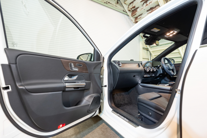 メルセデスベンツ Bクラス B200d ﾚｻﾞｰEXｸﾙｰｼﾌﾞ&ｱﾄﾞﾊﾞﾝｽﾄ&ﾅﾋﾞP RSP　ACC Pｽﾀ ECO 黒革 SR MBUXﾅﾋﾞ ﾌﾙｾｸﾞ Carplay 360 純正17ｲﾝﾁAW 自動Rｹﾞｰﾄ LED　2年保証付