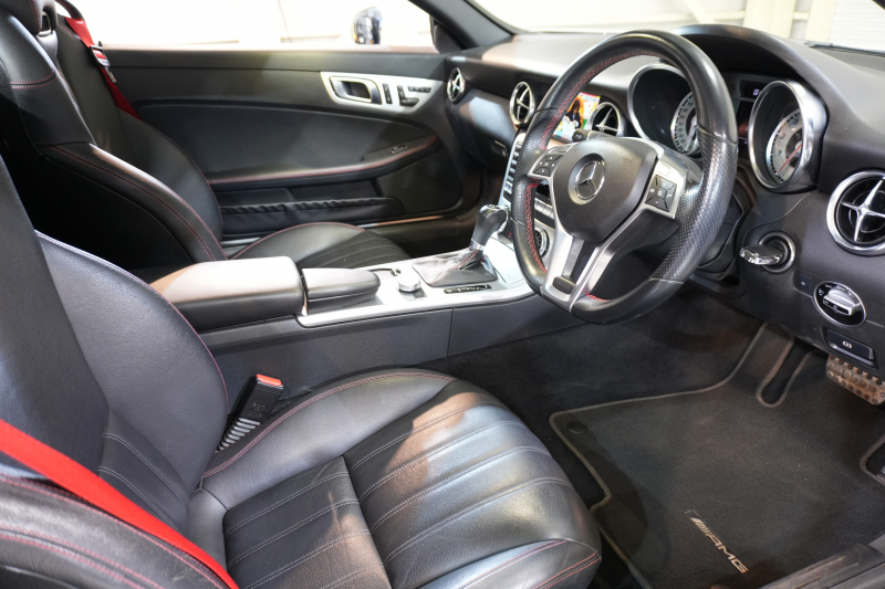 メルセデスベンツ SLKクラス SLK200 BE−EF AMGｽﾎﾟｰﾂ&ﾚｰﾀﾞｰP　ACC 黒革 ﾏｼﾞｯｸｽｶｲR HDDﾅﾋﾞ ﾌﾙｾｸﾞ BTｵｰﾃﾞｨｵ&TEL  AMGｴｱﾛ&18ｲﾝﾁAW ｷｾﾉﾝ　2年保証付
