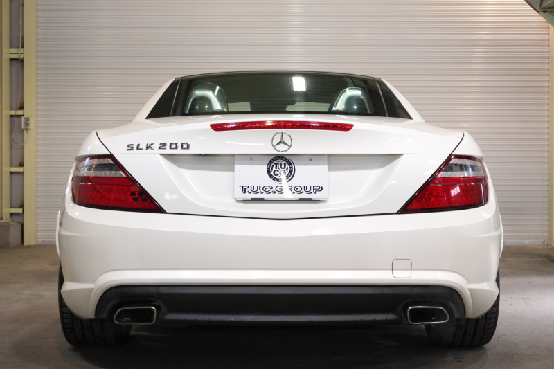 メルセデスベンツ SLKクラス SLK200 BE−EF AMGｽﾎﾟｰﾂ&ﾚｰﾀﾞｰP　ACC 黒革 ﾏｼﾞｯｸｽｶｲR HDDﾅﾋﾞ ﾌﾙｾｸﾞ BTｵｰﾃﾞｨｵ&TEL  AMGｴｱﾛ&18ｲﾝﾁAW ｷｾﾉﾝ　2年保証付