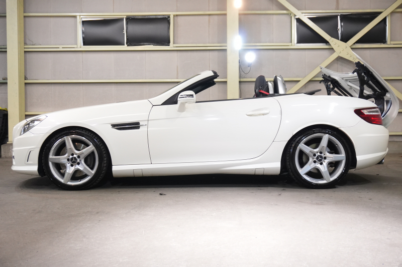 メルセデスベンツ SLKクラス SLK200 BE−EF AMGｽﾎﾟｰﾂ&ﾚｰﾀﾞｰP　ACC 黒革 ﾏｼﾞｯｸｽｶｲR HDDﾅﾋﾞ ﾌﾙｾｸﾞ BTｵｰﾃﾞｨｵ&TEL  AMGｴｱﾛ&18ｲﾝﾁAW ｷｾﾉﾝ　2年保証付