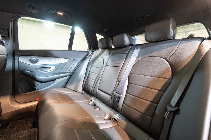 メルセデスベンツ Cクラス C200ﾜｺﾞﾝ ｽﾎﾟｰﾂ ﾚｰﾀﾞｰｾｰﾌﾃｨPKG　黒革 ｼｰﾄﾋｰﾀｰ HDDﾅﾋﾞ 純正ﾅﾋﾞ ﾌﾙｾｸﾞTV BT Bｶﾒﾗ LEDﾍｯﾄﾞ 自動Rｹﾞｰﾄ AMGｴｱﾛ&18ｲﾝﾁAW　2年保証付