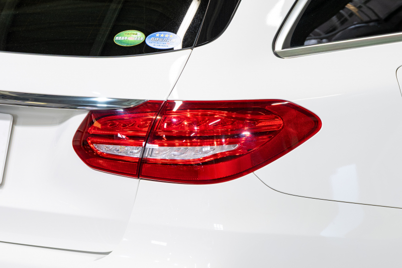 メルセデスベンツ Cクラス C200ﾜｺﾞﾝ ｽﾎﾟｰﾂ ﾚｰﾀﾞｰｾｰﾌﾃｨPKG　黒革 ｼｰﾄﾋｰﾀｰ HDDﾅﾋﾞ 純正ﾅﾋﾞ ﾌﾙｾｸﾞTV BT Bｶﾒﾗ LEDﾍｯﾄﾞ 自動Rｹﾞｰﾄ AMGｴｱﾛ&18ｲﾝﾁAW　2年保証付