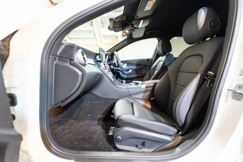 メルセデスベンツ Cクラス C200ﾜｺﾞﾝ ｽﾎﾟｰﾂ ﾚｰﾀﾞｰｾｰﾌﾃｨPKG　黒革 ｼｰﾄﾋｰﾀｰ HDDﾅﾋﾞ 純正ﾅﾋﾞ ﾌﾙｾｸﾞTV BT Bｶﾒﾗ LEDﾍｯﾄﾞ 自動Rｹﾞｰﾄ AMGｴｱﾛ&18ｲﾝﾁAW　2年保証付