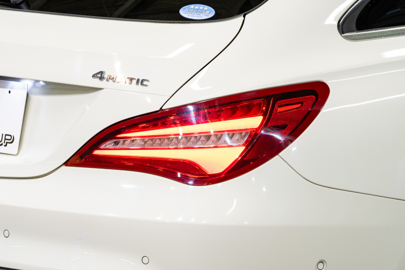 メルセデスベンツ CLAクラス CLA220 4MATIC  ｼｭｰﾃｨﾝｸﾞﾌﾞﾚｰｸ ﾚｰﾀﾞｰｾｰﾌﾃｨPKG　後期 Pｽﾀ 黒革 ｼｰﾄﾋｰﾀｰ 純正ﾅﾋﾞ ﾌﾙｾｸﾞTV CarPlay Bｶﾒﾗ PTS LEDﾍｯﾄﾞﾗｲﾄ ｱﾝﾋﾞｴﾝﾄ 18ｲﾝﾁAW　2年保証付