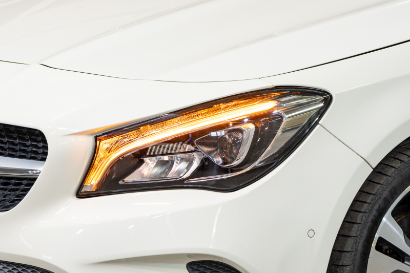 メルセデスベンツ CLAクラス CLA220 4MATIC  ｼｭｰﾃｨﾝｸﾞﾌﾞﾚｰｸ ﾚｰﾀﾞｰｾｰﾌﾃｨPKG　後期 Pｽﾀ 黒革 ｼｰﾄﾋｰﾀｰ 純正ﾅﾋﾞ ﾌﾙｾｸﾞTV CarPlay Bｶﾒﾗ PTS LEDﾍｯﾄﾞﾗｲﾄ ｱﾝﾋﾞｴﾝﾄ 18ｲﾝﾁAW　2年保証付