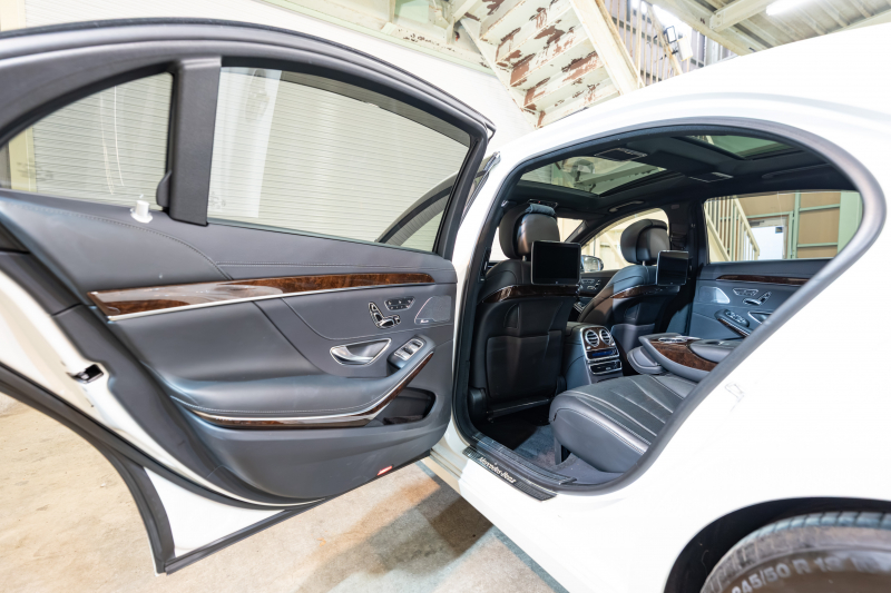 メルセデスベンツ Sクラス S560ﾛﾝｸﾞ ｼｮｰﾌｧｰPKG　後期 黒革 ﾊﾟﾉﾗﾏSR ﾅﾋﾞTV ｼｮｰﾌｧｰﾎﾟｼﾞｼｮﾝ ﾘｱｴﾝﾀｰ ｲｰｼﾞｰｸﾛｰｼﾞｬｰ 自動ﾄﾗﾝｸ ﾌｯﾄｵｰﾌﾟﾅｰ ｴｱﾊﾞﾗﾝｽP ﾏﾙﾁﾋﾞｰﾑLED　2年保証