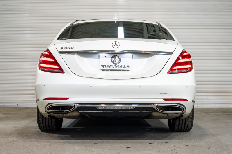 メルセデスベンツ Sクラス S560ﾛﾝｸﾞ ｼｮｰﾌｧｰPKG　後期 黒革 ﾊﾟﾉﾗﾏSR ﾅﾋﾞTV ｼｮｰﾌｧｰﾎﾟｼﾞｼｮﾝ ﾘｱｴﾝﾀｰ ｲｰｼﾞｰｸﾛｰｼﾞｬｰ 自動ﾄﾗﾝｸ ﾌｯﾄｵｰﾌﾟﾅｰ ｴｱﾊﾞﾗﾝｽP ﾏﾙﾁﾋﾞｰﾑLED　2年保証