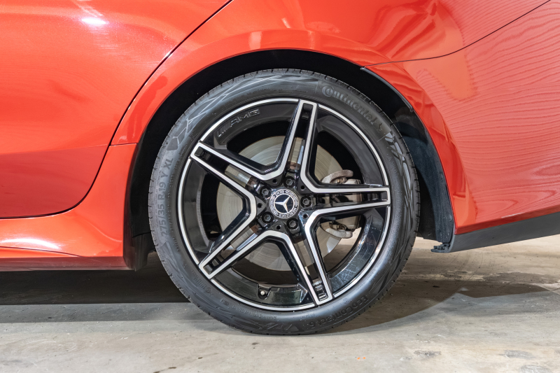 メルセデスベンツ CLS CLS450 4MATIC ｽﾎﾟｰﾂ ｴｸｽｸﾙｰｼﾌﾞ&ﾚｰﾀﾞｰｾｰﾌﾃｨPKG　ISG搭載 中期 ACC 黒赤ﾅｯﾊﾟ革 ﾋｰﾀｰ&ｸｰﾗｰ ﾀﾞｲﾅﾐｯｸｼｰﾄ SR 純正ﾅﾋﾞ ﾌﾙｾｸﾞTV CarPlay Buremester ﾘﾗｸｾﾞｰｼｮﾝ機能 AMGｴｱﾛ&19AW　2年保証付