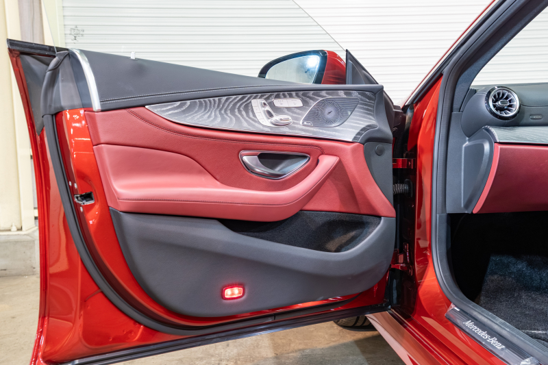 メルセデスベンツ CLS CLS450 4MATIC ｽﾎﾟｰﾂ ｴｸｽｸﾙｰｼﾌﾞ&ﾚｰﾀﾞｰｾｰﾌﾃｨPKG　ISG搭載 中期 ACC 黒赤ﾅｯﾊﾟ革 ﾋｰﾀｰ&ｸｰﾗｰ ﾀﾞｲﾅﾐｯｸｼｰﾄ SR 純正ﾅﾋﾞ ﾌﾙｾｸﾞTV CarPlay Buremester ﾘﾗｸｾﾞｰｼｮﾝ機能 AMGｴｱﾛ&19AW　2年保証付