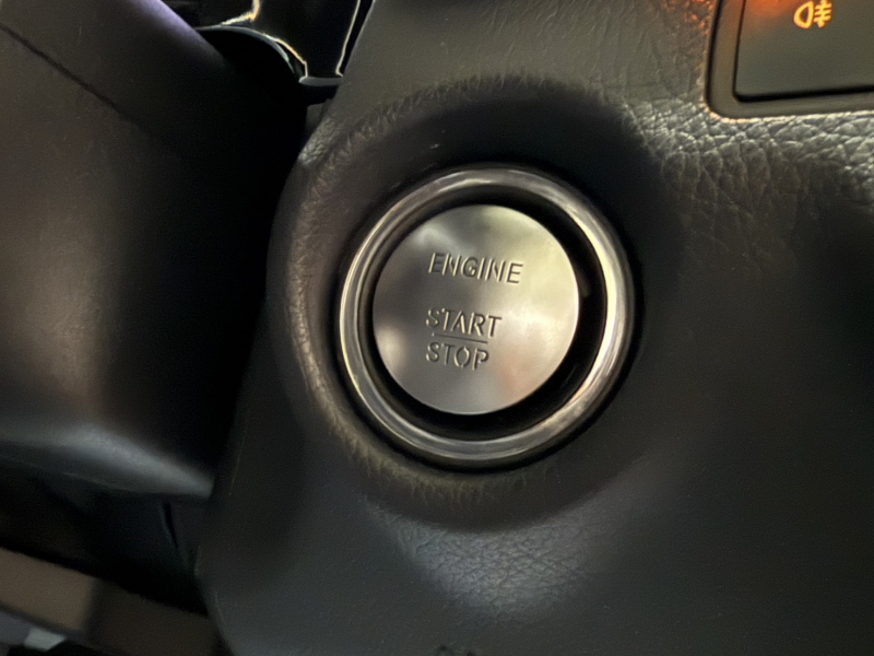 メルセデスベンツ Eクラス E250 ワゴン AVG AMGｽﾎﾟｰﾂ&ﾚｰﾀﾞｰｾｰﾌﾃｲPKG　 後期ﾓﾃﾞﾙ 黒革 ﾊﾟﾉﾗﾏｻﾝﾙｰﾌ ｼｰﾄﾋｰﾀｰ 純正ﾅﾋﾞ ﾌﾙｾｸﾞTV ﾊﾞｯｸｶﾒﾗ LEDﾍｯﾄﾞﾗｲﾄ AMGｴｱﾛ&18ｲﾝﾁAW　2年保証