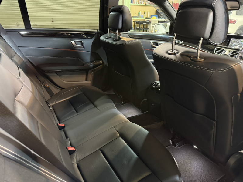 メルセデスベンツ Eクラス E250 ワゴン AVG AMGｽﾎﾟｰﾂ&ﾚｰﾀﾞｰｾｰﾌﾃｲPKG　 後期ﾓﾃﾞﾙ 黒革 ﾊﾟﾉﾗﾏｻﾝﾙｰﾌ ｼｰﾄﾋｰﾀｰ 純正ﾅﾋﾞ ﾌﾙｾｸﾞTV ﾊﾞｯｸｶﾒﾗ LEDﾍｯﾄﾞﾗｲﾄ AMGｴｱﾛ&18ｲﾝﾁAW　2年保証