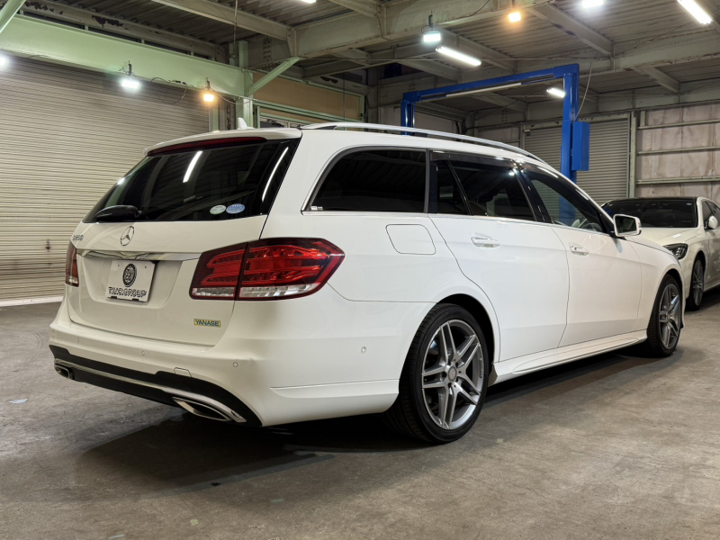 メルセデスベンツ Eクラス E250 ワゴン AVG AMGｽﾎﾟｰﾂ&ﾚｰﾀﾞｰｾｰﾌﾃｲPKG　 後期ﾓﾃﾞﾙ 黒革 ﾊﾟﾉﾗﾏｻﾝﾙｰﾌ ｼｰﾄﾋｰﾀｰ 純正ﾅﾋﾞ ﾌﾙｾｸﾞTV ﾊﾞｯｸｶﾒﾗ LEDﾍｯﾄﾞﾗｲﾄ AMGｴｱﾛ&18ｲﾝﾁAW　2年保証