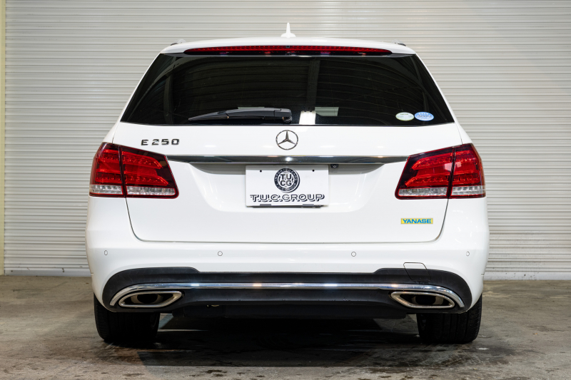 メルセデスベンツ Eクラス E250 ワゴン AVG AMGｽﾎﾟｰﾂ&ﾚｰﾀﾞｰｾｰﾌﾃｲPKG　 後期ﾓﾃﾞﾙ 黒革 ﾊﾟﾉﾗﾏｻﾝﾙｰﾌ ｼｰﾄﾋｰﾀｰ 純正ﾅﾋﾞ ﾌﾙｾｸﾞTV ﾊﾞｯｸｶﾒﾗ LEDﾍｯﾄﾞﾗｲﾄ AMGｴｱﾛ&18ｲﾝﾁAW　2年保証
