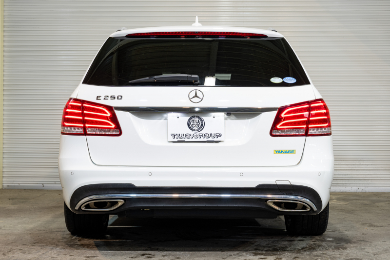 メルセデスベンツ Eクラス E250 ワゴン AVG AMGｽﾎﾟｰﾂ&ﾚｰﾀﾞｰｾｰﾌﾃｲPKG　 後期ﾓﾃﾞﾙ 黒革 ﾊﾟﾉﾗﾏｻﾝﾙｰﾌ ｼｰﾄﾋｰﾀｰ 純正ﾅﾋﾞ ﾌﾙｾｸﾞTV ﾊﾞｯｸｶﾒﾗ LEDﾍｯﾄﾞﾗｲﾄ AMGｴｱﾛ&18ｲﾝﾁAW　2年保証