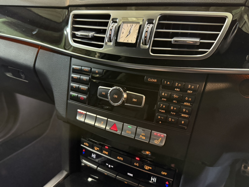 メルセデスベンツ Eクラス E250 ワゴン AVG AMGｽﾎﾟｰﾂ&ﾚｰﾀﾞｰｾｰﾌﾃｲPKG　 後期ﾓﾃﾞﾙ 黒革 ﾊﾟﾉﾗﾏｻﾝﾙｰﾌ ｼｰﾄﾋｰﾀｰ 純正ﾅﾋﾞ ﾌﾙｾｸﾞTV ﾊﾞｯｸｶﾒﾗ LEDﾍｯﾄﾞﾗｲﾄ AMGｴｱﾛ&18ｲﾝﾁAW　2年保証